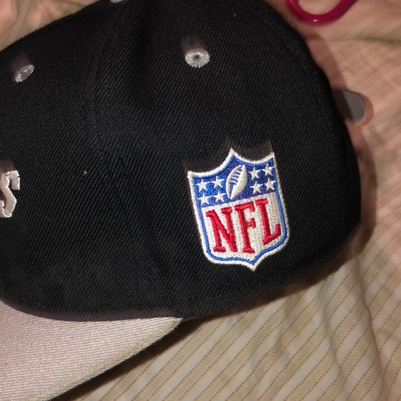 Mitchell & Ness Raiders SnapBack Hat - Picture 3 of 5